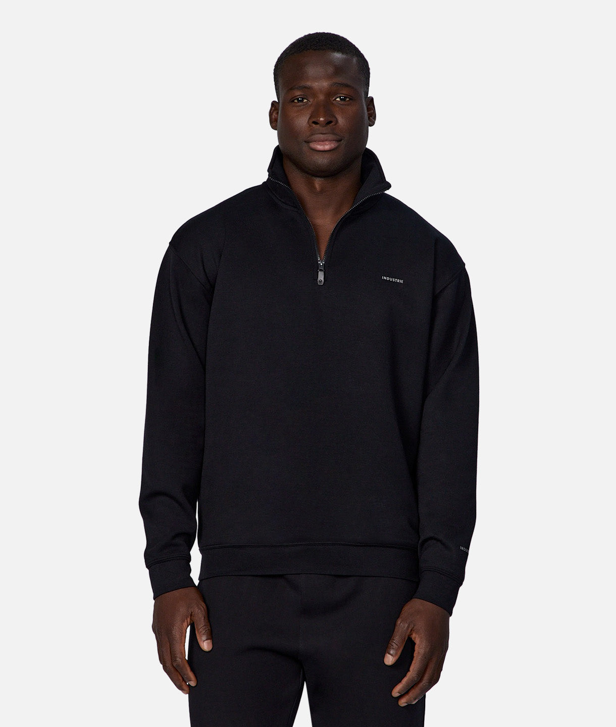 9090 Tech Nylon Pullover 黒 Tech Nylon Pullover – YZ