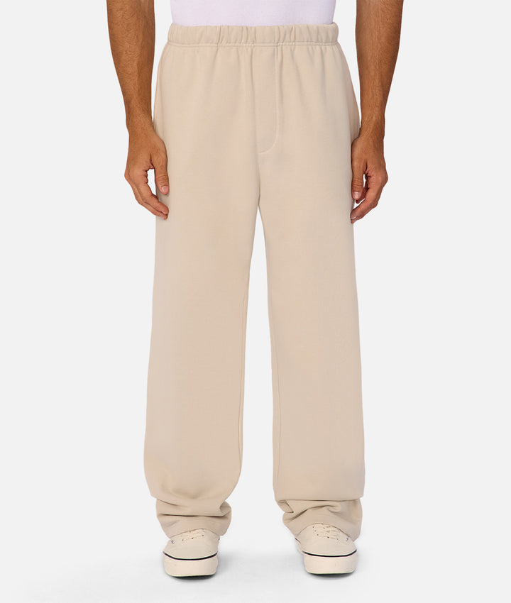 The Astoria Tech Sweatpant - Washed Sand