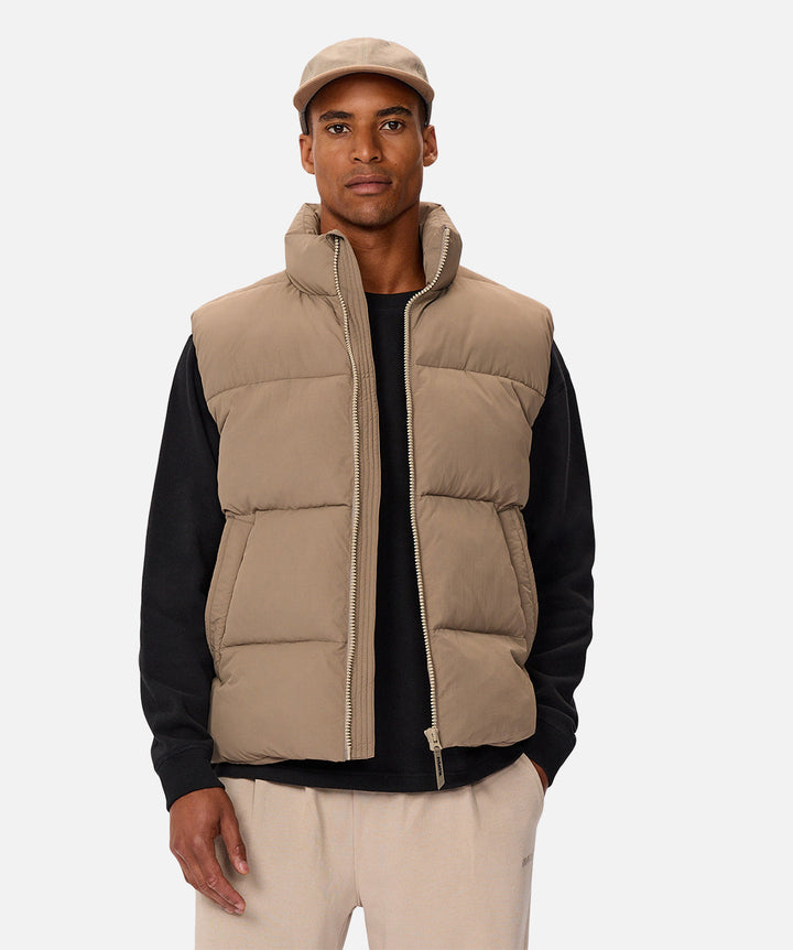 The Busan Puffer Vest - Light Brindle