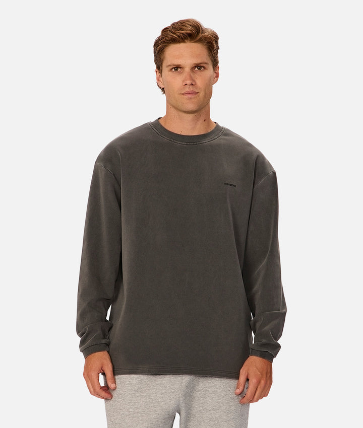 The Newport Long Sleeve T-Shirt - Onyx